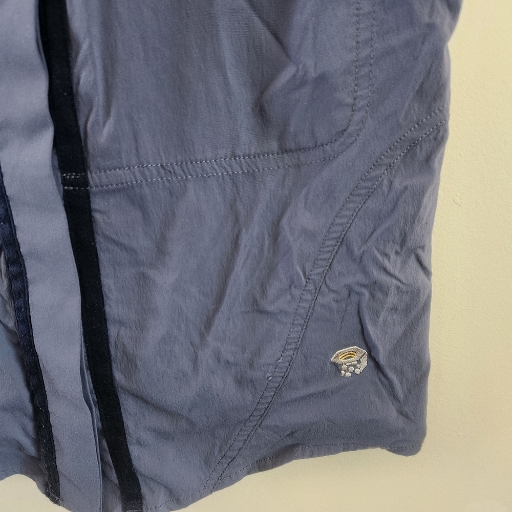 Mountain Hardwear Sleeveless Button Down Top Lightweight Hiking Blue Medium 8 - Picture 3 of 11